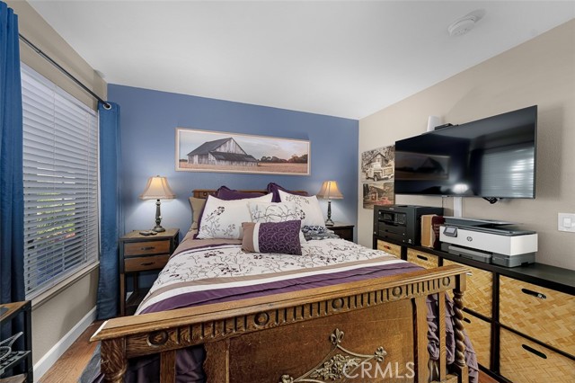 Detail Gallery Image 22 of 60 For 554 Edgewater, Oceanside,  CA 92057 - 4 Beds | 3 Baths