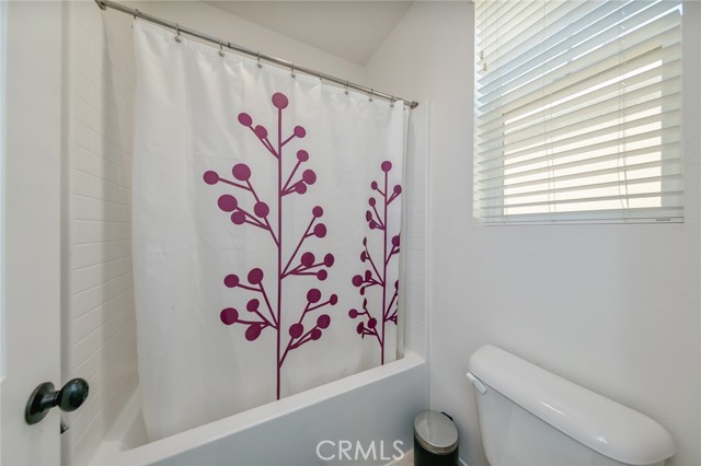 Detail Gallery Image 16 of 27 For 3418 E Paraduxx Privado, Ontario,  CA 91762 - 4 Beds | 3 Baths