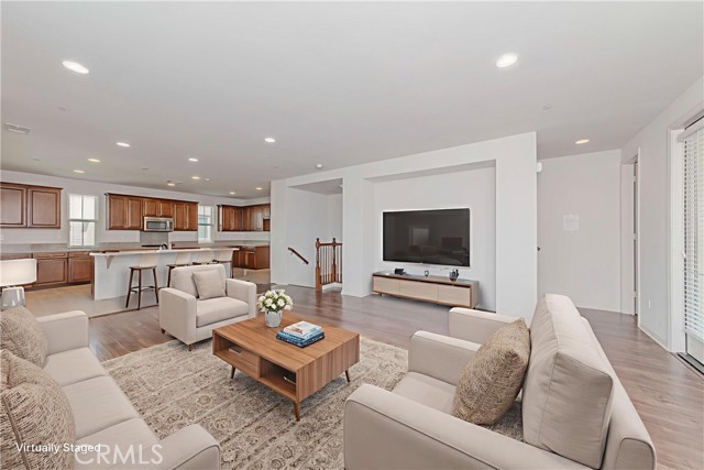 1311 Clementine Way, Fullerton CA: https://media.crmls.org/medias/5a4d658d-62e6-4a88-bc02-f4ac0ad4c015.jpg