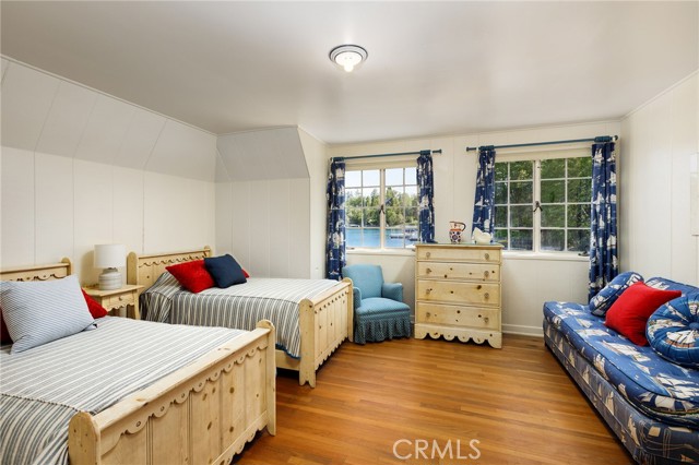 Detail Gallery Image 31 of 75 For 28641 North Shore Rd, Lake Arrowhead,  CA 92352 - 14 Beds | 11/1 Baths