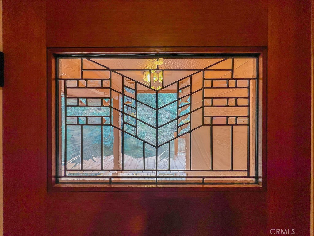 https://media.crmls.org/medias/5a4f5542-e3ab-4e70-bde0-61a5fef2505d.jpg?preset=X-Large
