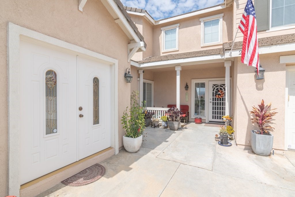 Detail Gallery Image 5 of 47 For 26149 Manzanita St, Murrieta,  CA 92563 - 5 Beds | 3 Baths