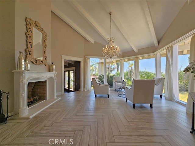 940 N Silent Ranch Drive, Glendora CA: https://media.crmls.org/medias/5a500891-8b0b-4832-ad03-60c8ba3de766.jpg