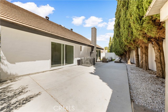 14942 Dahlquist Road, Irvine CA: https://media.crmls.org/medias/5a507bd0-6ae1-4f02-8e1c-284d7d7e99f9.jpg