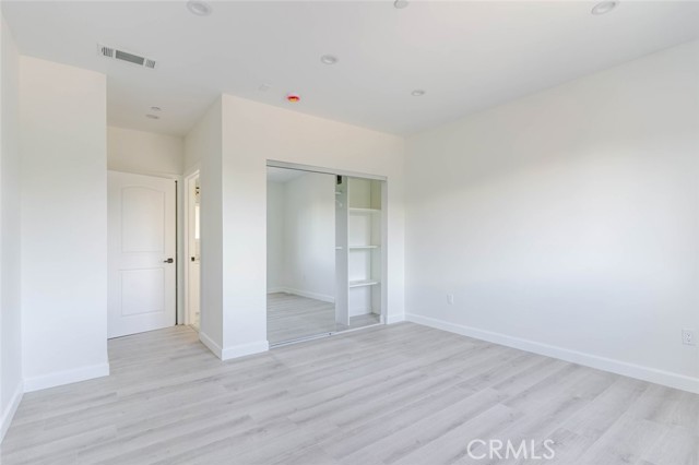 Detail Gallery Image 16 of 24 For 17428 Roscoe Bld, Northridge,  CA 91325 - 2 Beds | 2/1 Baths