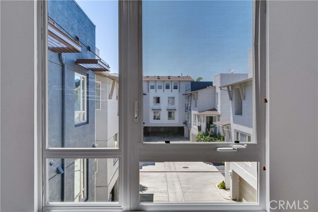 Detail Gallery Image 22 of 57 For 5506 W 149th Pl #10,  Hawthorne,  CA 90250 - 2 Beds | 2 Baths