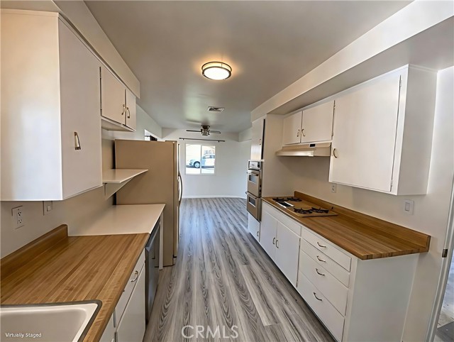 Detail Gallery Image 12 of 31 For 12045 Bayless St, Moreno Valley,  CA 92557 - 3 Beds | 2 Baths