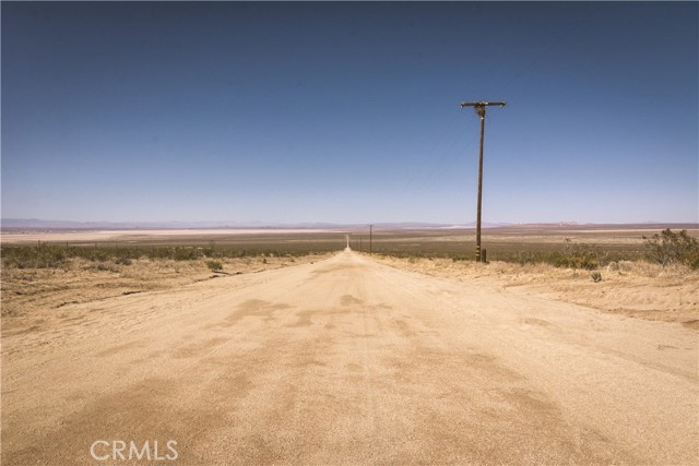 Detail Gallery Image 4 of 4 For 2 Old Horse Thief Trail, Mojave,  CA 93501 - – Beds | – Baths