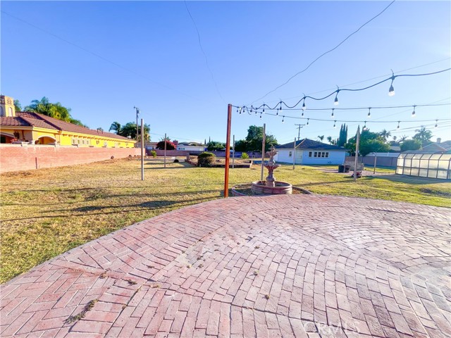 9620 Florence Avenue, Downey CA: https://media.crmls.org/medias/5a537ca2-1ccd-4031-b283-0a389555e063.jpg