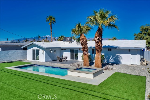 Detail Gallery Image 1 of 1 For 431 W Avenida Cerca, Palm Springs,  CA 92262 - 3 Beds | 2 Baths