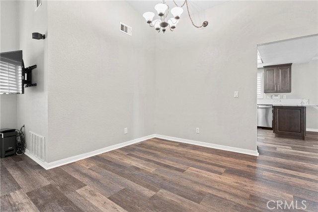 Image 13 of 37 For 39781 Pin Oak Court