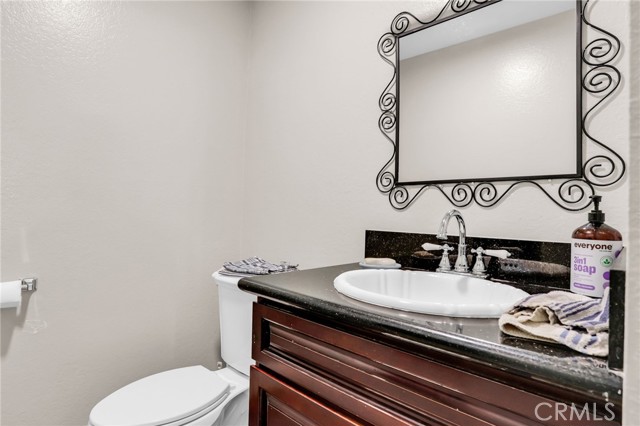 Detail Gallery Image 9 of 38 For 2766 via Hacienda #102,  Fullerton,  CA 92835 - 3 Beds | 2/1 Baths