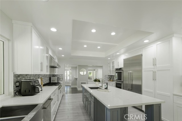 5081 Gateway Road, Rancho Cucamonga CA: https://media.crmls.org/medias/5a5b0d75-741f-443d-889c-88d9ae8e3f02.jpg