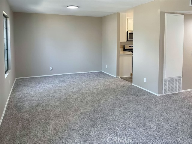 Detail Gallery Image 9 of 24 For 2260 E Avenue Q4 #56,  Palmdale,  CA 93550 - 3 Beds | 2 Baths