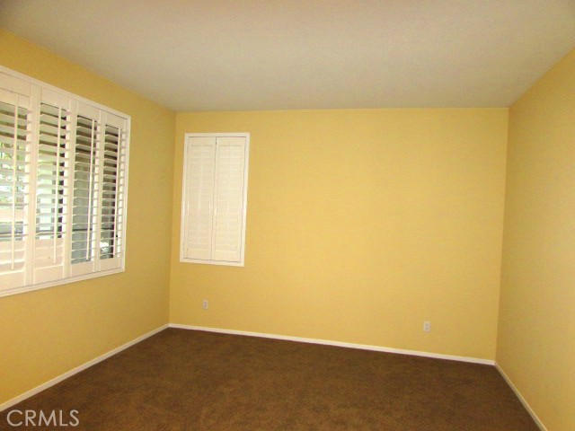Detail Gallery Image 2 of 25 For 10918 Clover Cir, Corona,  CA 92883 - 4 Beds | 2/1 Baths