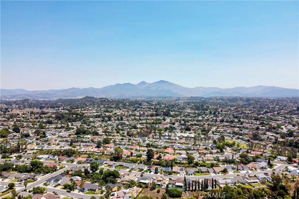 MLS #OC25175888 image #39