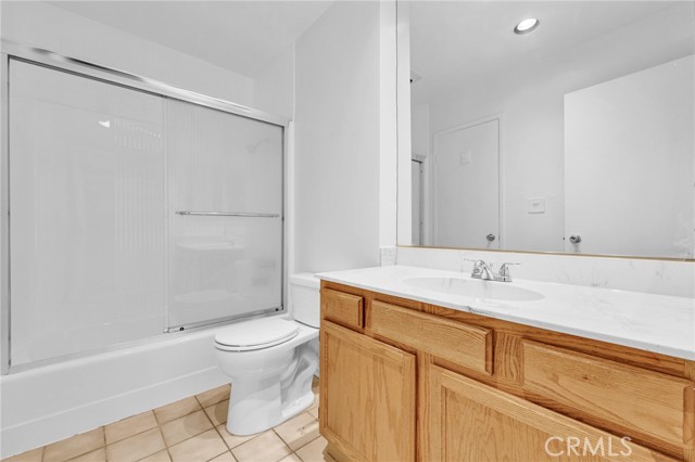 Detail Gallery Image 21 of 33 For 20134 Leadwell St #220,  Winnetka,  CA 91306 - 2 Beds | 1 Baths