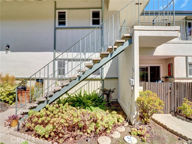 22627 Nadine Circle, Torrance CA: https://media.crmls.org/medias/5a5d2135-1f39-4096-a476-9b06aba1b680.jpg