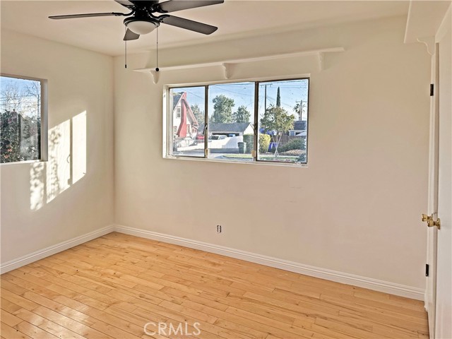 Detail Gallery Image 8 of 17 For 359 E 14th St, Upland,  CA 91786 - 3 Beds | 2 Baths