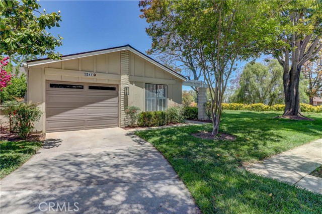 3217 Via Carrizo #D, Laguna Woods, CA 92637