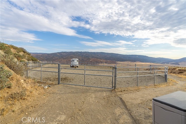 Detail Gallery Image 53 of 62 For 6300 Godde Hill Rd, Leona Valley,  CA 93551 - 3 Beds | 3 Baths
