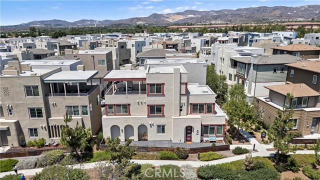 610 Cultivate, Irvine CA: https://media.crmls.org/medias/5a5ebb3c-738d-47b3-9043-ba43f23f46c7.jpg