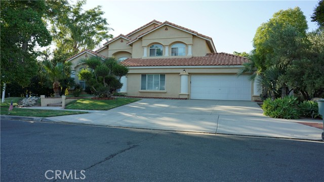 751 Via Paraiso Circle, Corona, CA 92882