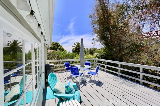 Front Image Thumbnail for CRLG26154296