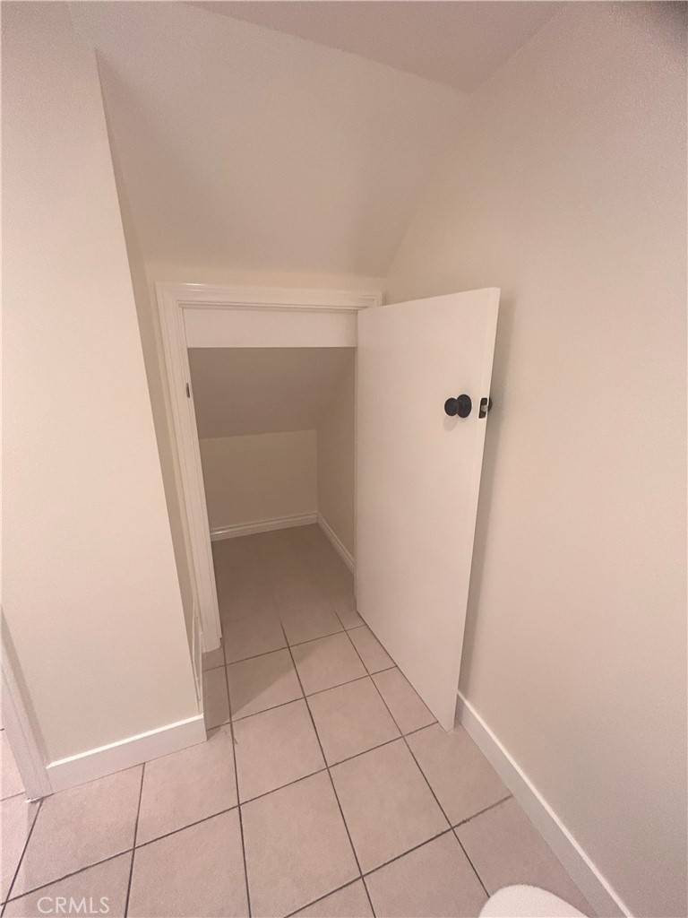 MLS #OC25262154 image #8