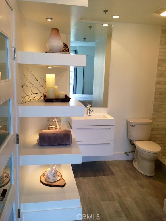 8811 Burton Way # 209, Los Angeles, California 90048, 1 Bedroom Bedrooms, ,1 BathroomBathrooms,Residential Lease,For Rent,8811 Burton Way # 209,CRSR24158270