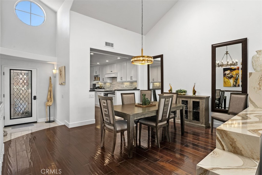 MLS #OC25259216 image #5