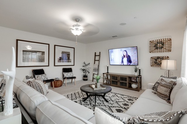 Detail Gallery Image 10 of 27 For 642 Stephanie Dr #56 B1,  Merced,  CA 95348 - 5 Beds | 3 Baths