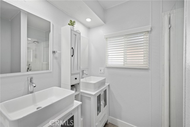 Detail Gallery Image 11 of 21 For 17086 Esperanza Dr, Perris,  CA 92570 - 3 Beds | 2 Baths