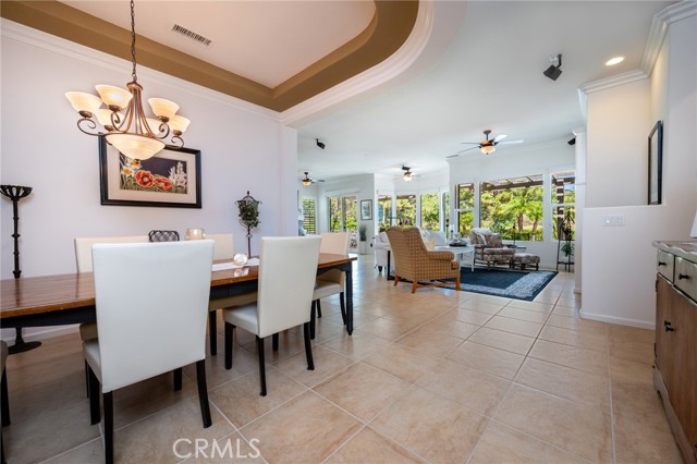 23929 Fawnskin Drive, Corona CA: https://media.crmls.org/medias/5a631509-578c-440f-bb5c-4db051df5a93.jpg