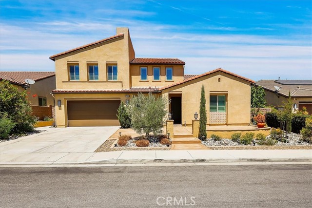 Detail Gallery Image 1 of 63 For 30586 Boxleaf Ln, Murrieta,  CA 92563 - 4 Beds | 2/2 Baths