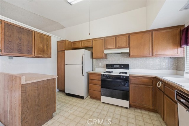 Detail Gallery Image 9 of 19 For 779 Atchison, Colton,  CA 92324 - 3 Beds | 2 Baths