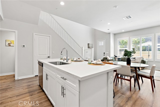 Detail Gallery Image 6 of 72 For 210 Alienta Ln, Rancho Mission Viejo,  CA 92694 - 2 Beds | 2/1 Baths