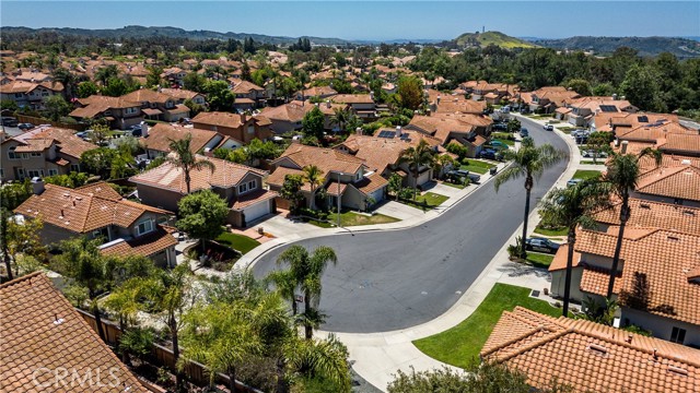 Detail Gallery Image 35 of 38 For 4 Raposa, Rancho Santa Margarita,  CA 92688 - 4 Beds | 3/1 Baths