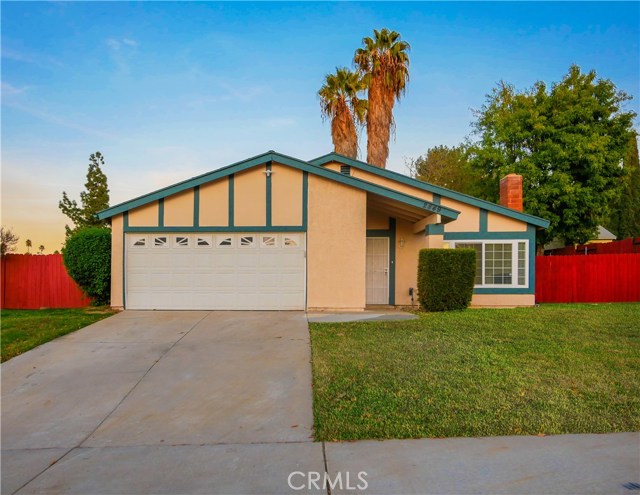 2849 Moorgate Pl, Riverside, CA 92506