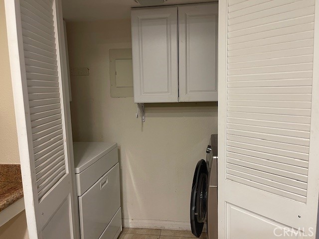 Detail Gallery Image 7 of 13 For 21650 21650 Burbank Blvd. #206,  Woodland Hills,  CA 91367 - 2 Beds | 2 Baths