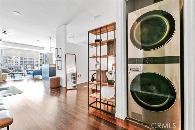 Detail Gallery Image 9 of 27 For 1155 S Grand Ave #1014,  Los Angeles,  CA 90015 - 1 Beds | 1 Baths