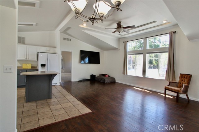 Detail Gallery Image 4 of 36 For 400 Sulphur Bank Rd #24,  Clearlake Oaks,  CA 95423 - 4 Beds | 2 Baths