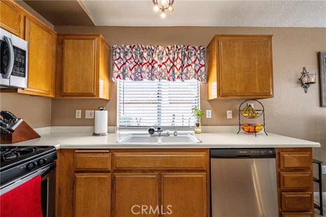 Detail Gallery Image 17 of 28 For 510 Monika Ct, Beaumont,  CA 92223 - 2 Beds | 1 Baths