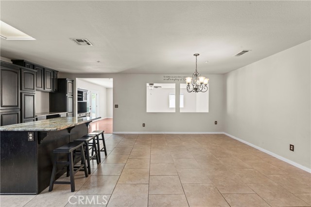 7803 Calle Carrisa Street, Highland CA: https://media.crmls.org/medias/5a67cc44-2144-40b7-9d56-ce798d25223b.jpg