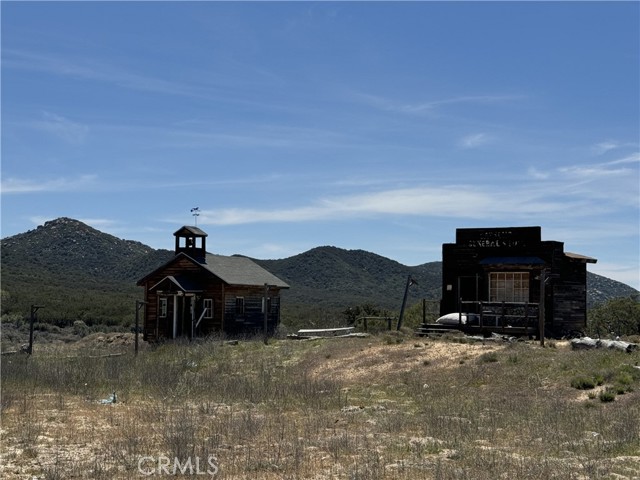 Detail Gallery Image 7 of 14 For 45051 Bonny Ln, Aguanga,  CA 92536 - 6 Beds | 4 Baths