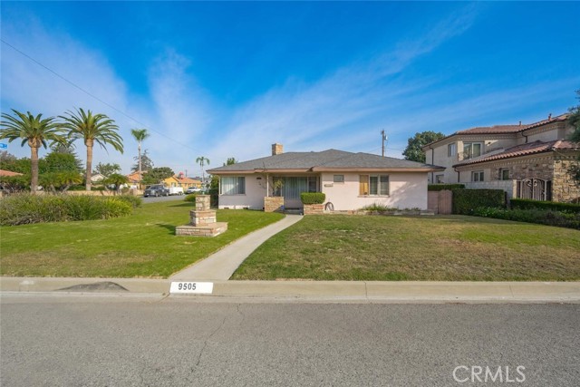 9505 Raviller Dr, Downey, CA 90240