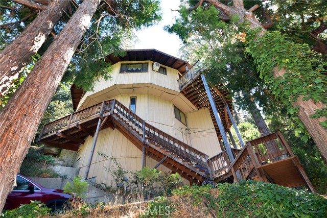 Detail Gallery Image 11 of 23 For 24847 Felsen Dr, Crestline,  CA 92325 - 3 Beds | 2/1 Baths