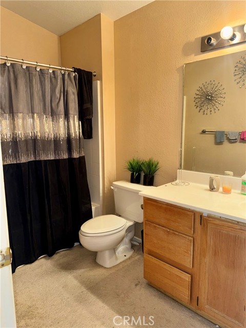 Detail Gallery Image 10 of 14 For 5208 Opal, Palmdale,  CA 93552 - 4 Beds | 3 Baths