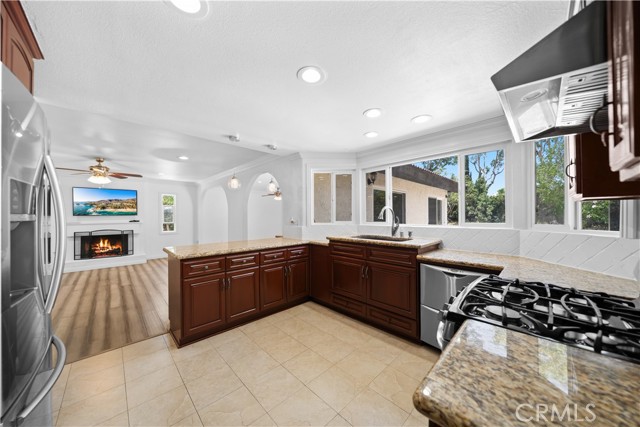 24311 Peacock St, Lake Forest (el Toro), California 92630, 5 Bedrooms Bedrooms, ,4 BathroomsBathrooms,Residential Lease,For Rent,24311 Peacock St,CROC25156576