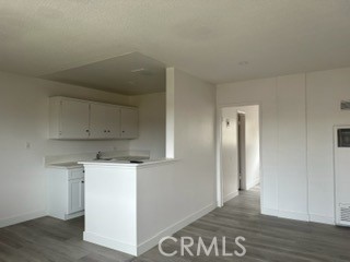 Detail Gallery Image 5 of 7 For 1215 N Dresden Pl #8,  Anaheim,  CA 92801 - 1 Beds | 1 Baths